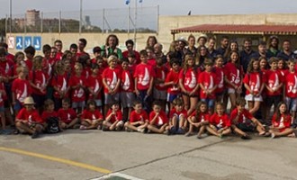 Más de un centenar de alumnos en el Encuentro de Pequeños Navegantes en el Port Olímpico