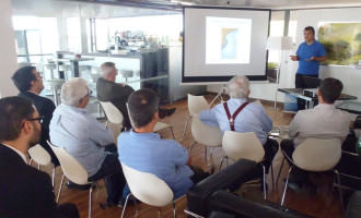 El CN Cambrils acull la presentació de la primera prova pilot a nivell mundial de cobertura mòbil i de dades al mar