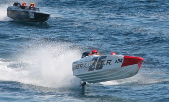 Marina Badalona acoge el Campeonato del Mundo de Motonáutica