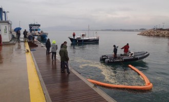 Simulacre de vessament d’hidrocarburs al CN Cambrils