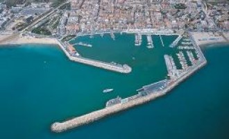Los puertos catalanes, motores económicos