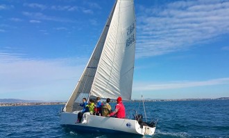 Comença el projecte de navegants J80 del CN Cambrils
