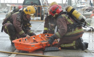 Simulacro de incendio en el CN Garraf y el Puerto de Roses