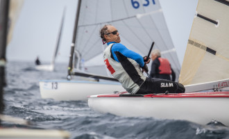 José Luis Doreste es proclama campió del Mundial Màster Finn en el CN El Balís