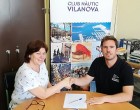 L’Escola la Arjau i el Club Nàutic Vilanova signen un conveni per l’activitat d’Esport Blau Escolar