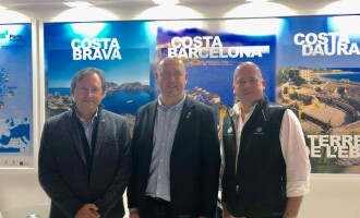 Els Ports de les Terres de l’Ebre presenten a Düsseldorf la nova Guia nàutica per a l’activitat de xàrter