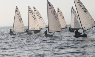 Els valencians Enrique Urios i Filippo Binetti s’emporten el trofeu de la classe 29er a la MedSailing Eurocup celebrada al CN El Balís