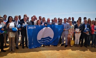 Cataluña, la comunidad autónoma con más puertos deportivos galardonados con la Bandera Azul