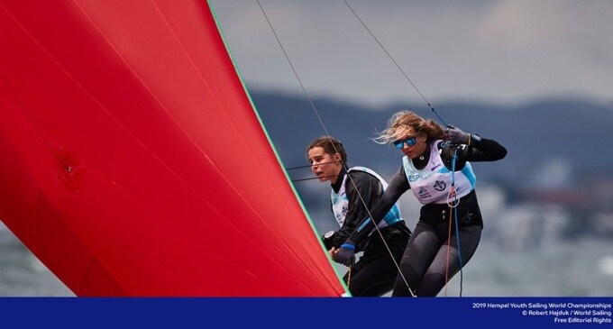 Alicia Fras i Maria González (CN Cambrils) 4ª en 29er al Youth Sailing World Championships