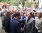 Las personalidades encargadas de la inauguración del Salón Náutico de Barcelona visitan el stand de la ACPET