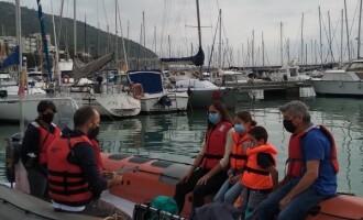 Salida de avistamiento de delfines y ballenas en el Club Nàutic Garraf