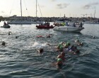 El CN Cambrils es bolca amb la travessia solidària “Connecta’t per l’ELA” de Malalts d’Aigua