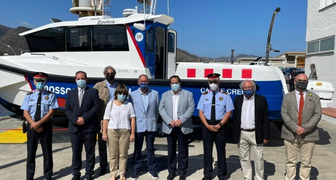 El Club Nàutic Port de la Selva acoge el acto de botadura de la nueva embarcación de la Policía Marítima de los Mossos d’Esquadra