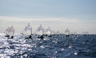 Iker Múgica y Joan Fargas suben al pódium de la regata Territori Mestral N2 Optimist del CN Cambrils