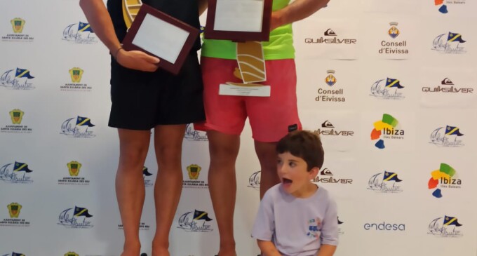 Guillem Segú, CN Salou, campeón absoluto en la Copa de España Windsurfing Foil