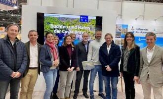 La Boot Düsseldorf acoge la presentación de la guía ‘Puertos y Calas de la Costa Brava’
