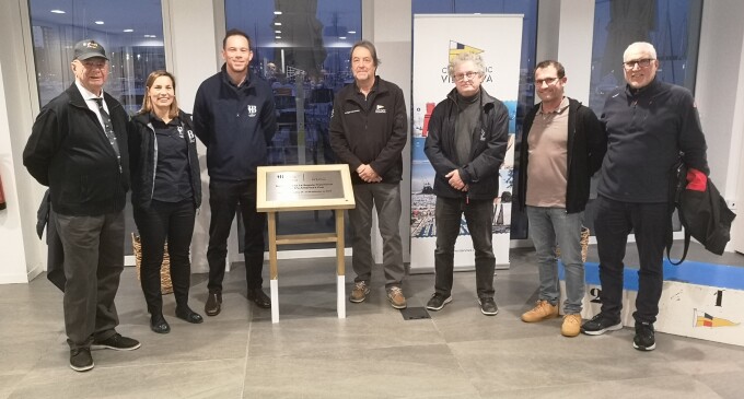 Descobriment d’una placa commemorativa de la Copa Amèrica al CN Vilanova