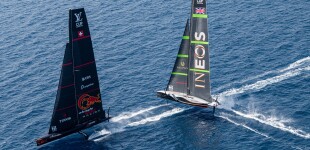 Emirates Team New Zealand venç a Lluna Rossa Prada Pirelli la regata preliminar de la Copa Amèrica