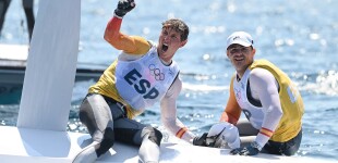 Oro Olímpico para los españoles Florian Trittel (CN El Balís) y Diego Botín, en Skiff masculino