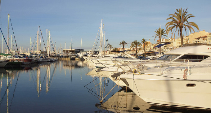 Port Masnou refuerza su atractivo como referente del litoral catalán y aumenta un 14% los tránsitos en verano