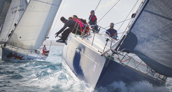 Noticia se impone en el quinto acto de las Barcelona J70 Winter Series y HSN Sailing Team consolida su liderato provisional