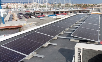El Club Nàutic Cambrils amplía su superficie de sistema fotovoltaico