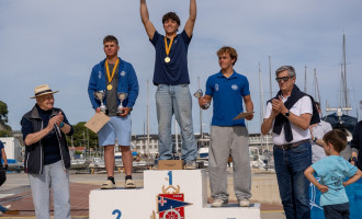 Iker Múgica, regatista del Club Nàutic Cambrils, se proclama Subcampeón de Cataluña de Ilca 7 y Campeón Sub19