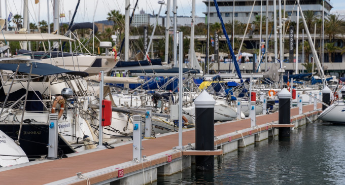 El Port Olímpic culmina la renovación de los pantalanes, más resilientes y adaptados a las necesidades actuales de la náutica