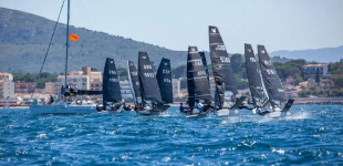 Final de alto nivel del Campeonato de Europa de Moth en L’Escala
